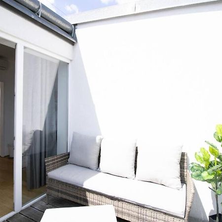Sunny & Cozy Penthouse With Balcony L Dg4'14 Leilighet Wien Eksteriør bilde